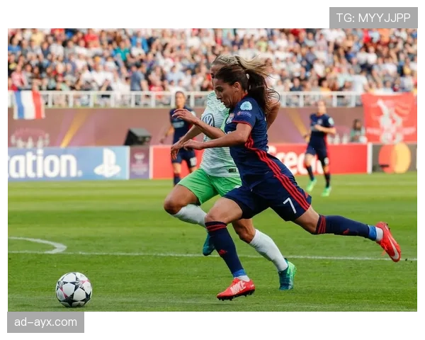 里昂女足强势回归，再夺欧冠冠军续写传奇